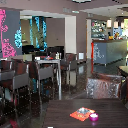 хотел найс Симитли