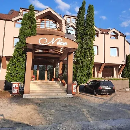 хотел найс 3*