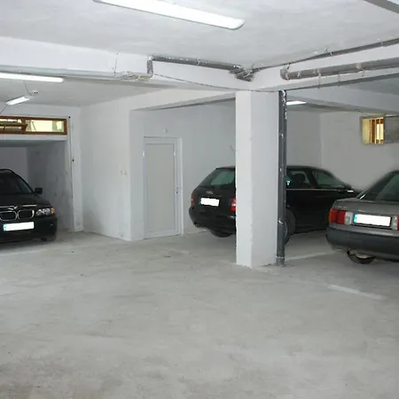 Хотел хотел найс Симитли